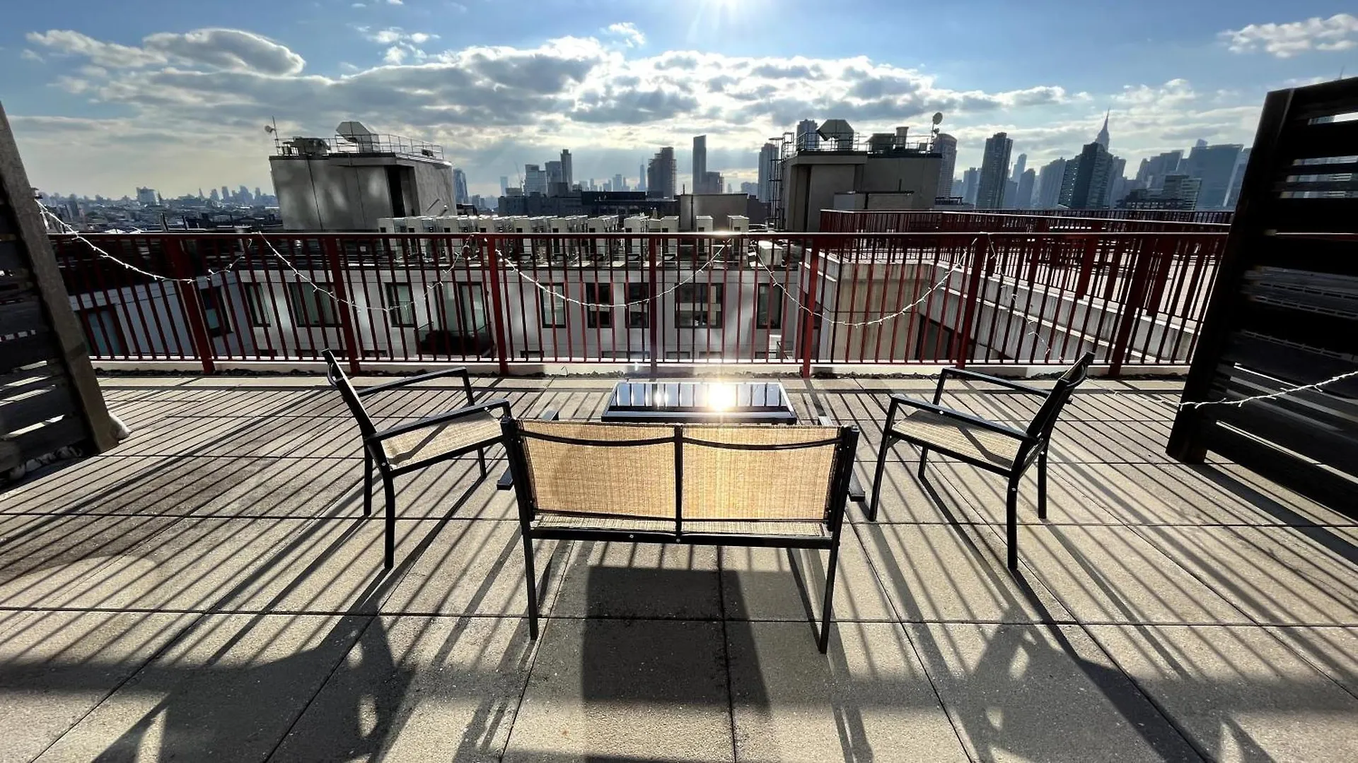 5 Mins To Midtown Central Luxury Penthouse 2B2B Duplex With Private Terrace New York 0*,  ABD